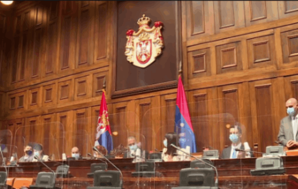 ODLUČENO U SKUPŠTINI SRBIJE: <span style='color:red;'><b>USVOJEN ZAKON</b></span> O RODNOJ RAVNOPRAVNOSTI KAO I DOPUNE ZAKONA O ZABRANI DISKRIMINACIJE!